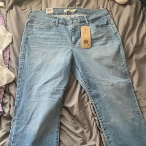 gift, but did not end up wearing them.